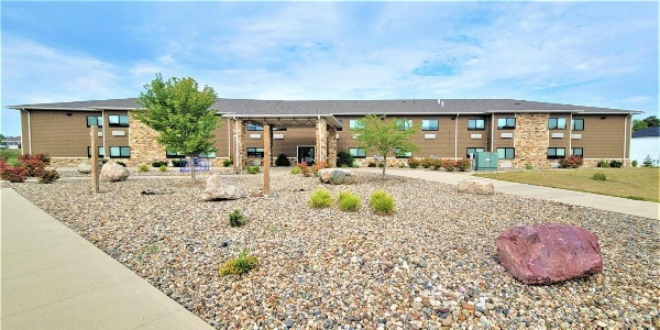 Qube Hotel - Polk City image 1